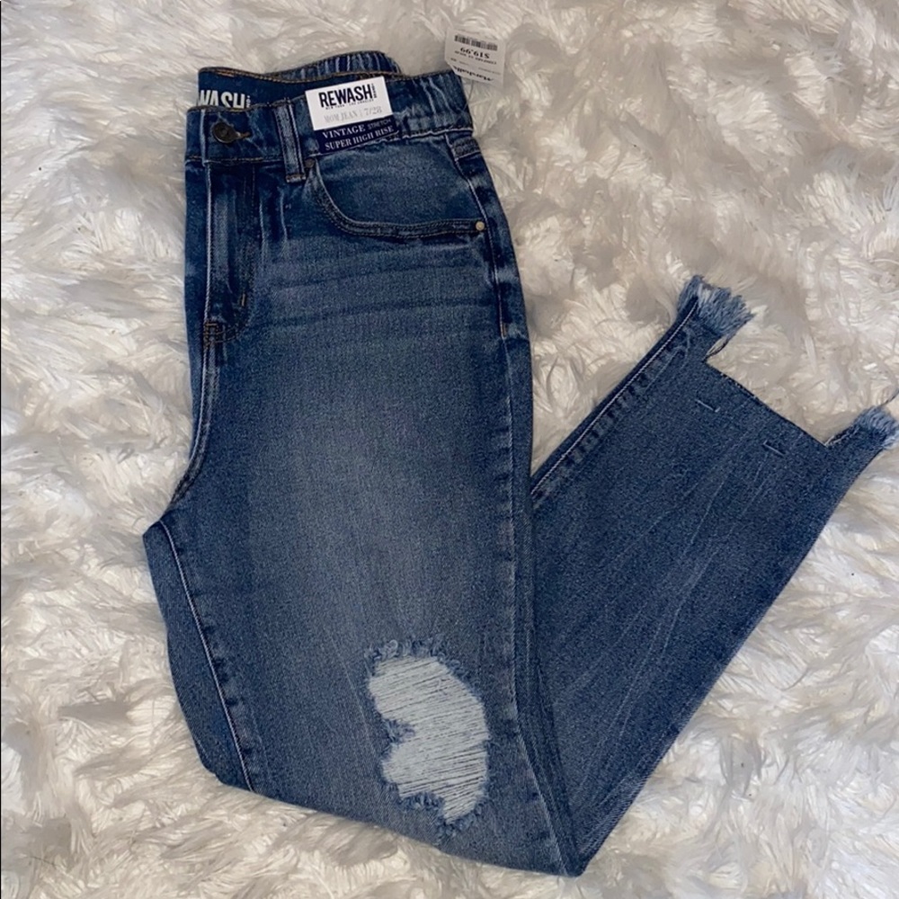 Super high waisted jeans